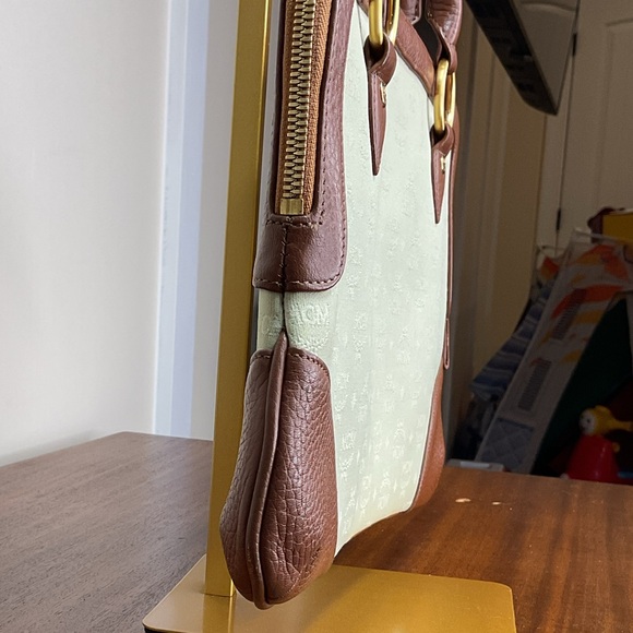 MCM Vintage Leather Trim and Mint Green Satchel - Picture 5 of 15